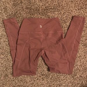 Buff bunny mauve leggings